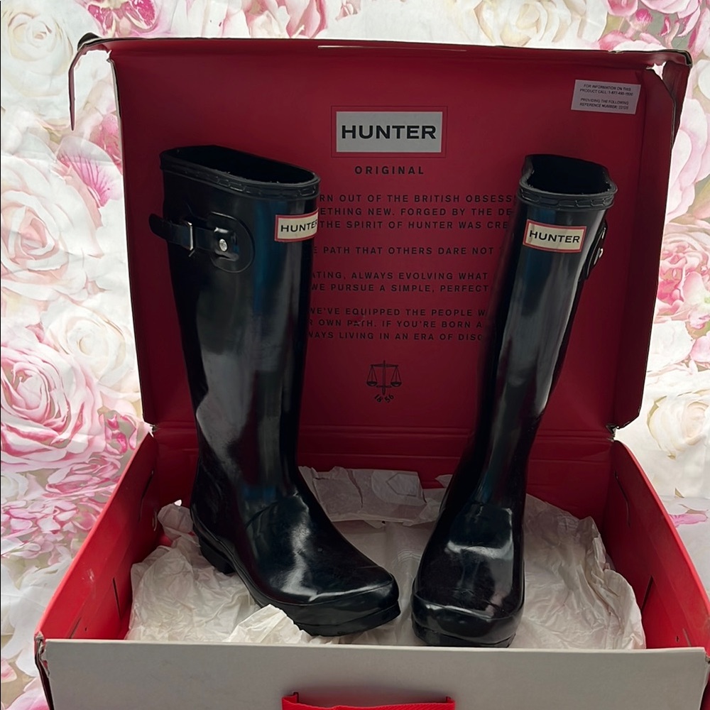 Hunter Black Winter Rain Boots Classic Style